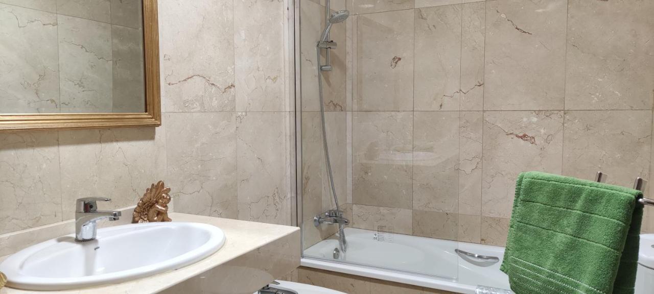 Divina 10 Apartment อาบีเลส ภายนอก รูปภาพ